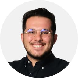 “With Dot Assist, 85% of the questions are answered automatically. 23% of customers who ask questions convert into purchases.”